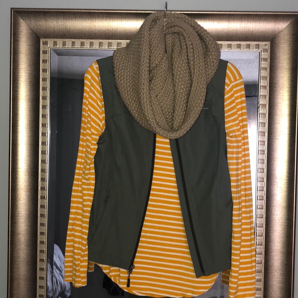 Eddie Bauer vest